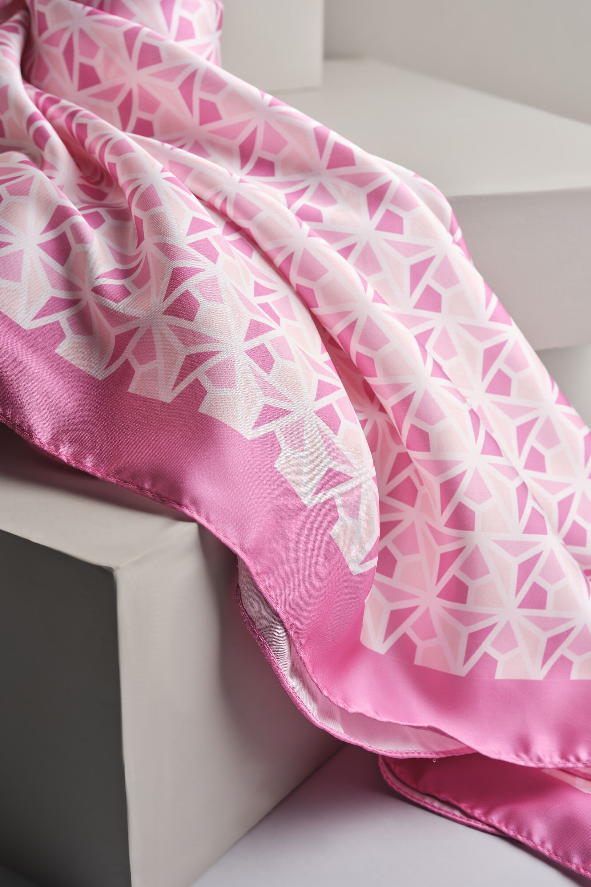 Dainty Scarf, , image 2